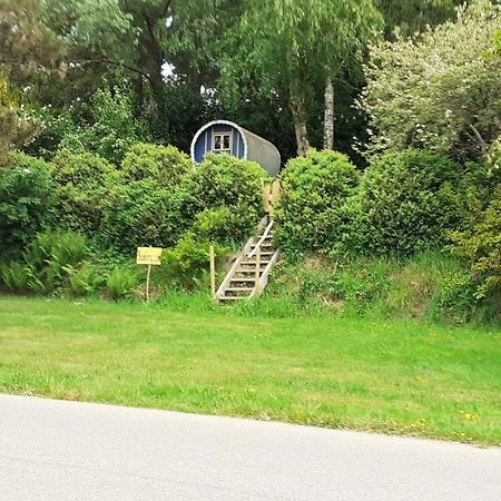 Retraite Rustique En Bordure De Foret A La Campagne Hotel Belle-Isle-en-Terre Kültér fotó